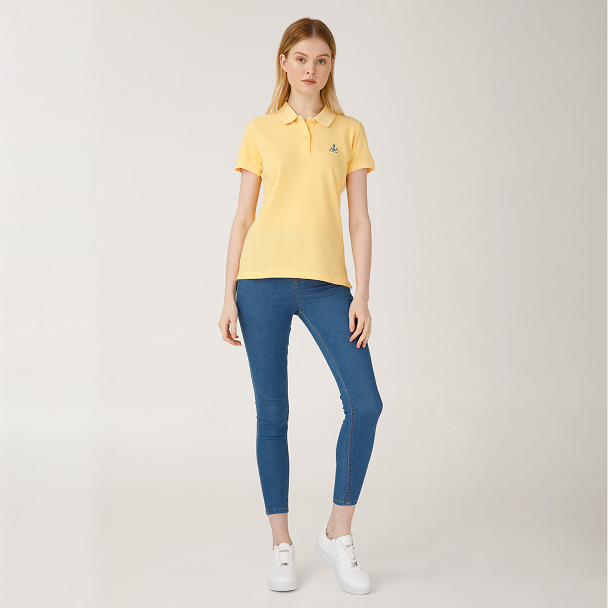 Anemoss Yengeç Kadın Polo Yaka T-Shirt