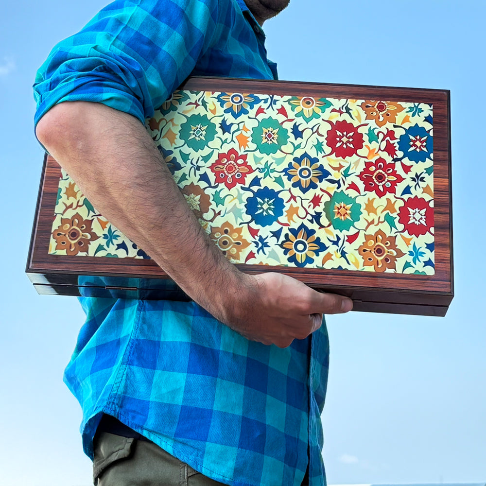 Biggdesign Bloom Tavla, Çizilmez Zeminli, Mıknatıslı MDF Kasa, 2 Kat Vernik Cilalı