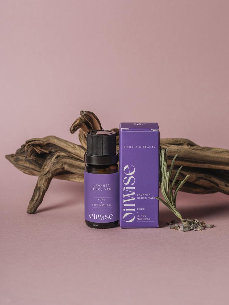 Oilwise Sakinleştirici ve Ferahlatıcı Lavanta Uçucu Yağı 10 ml